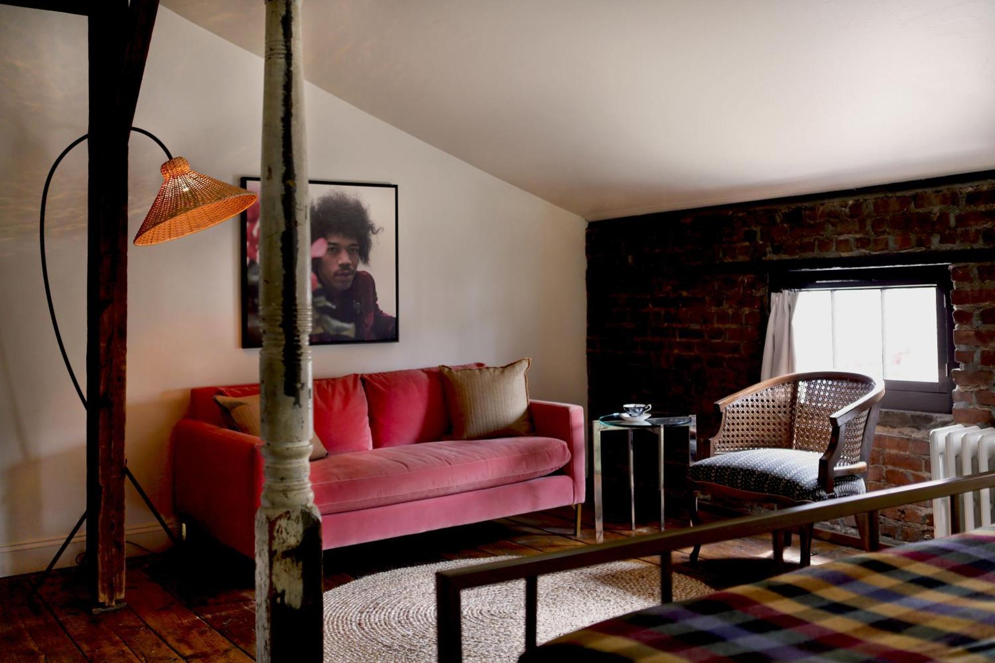 Bed and Breakfast Kingston Carriage House Экстерьер фото